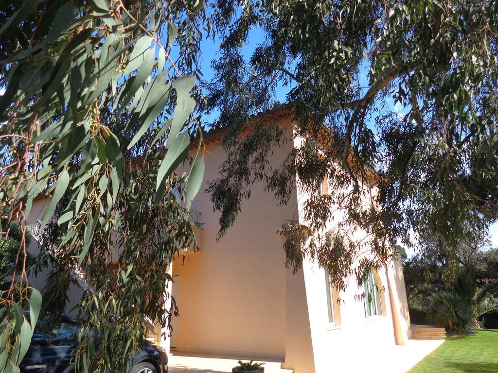 Appartement Villa Angelina Grimaud Exteriör bild