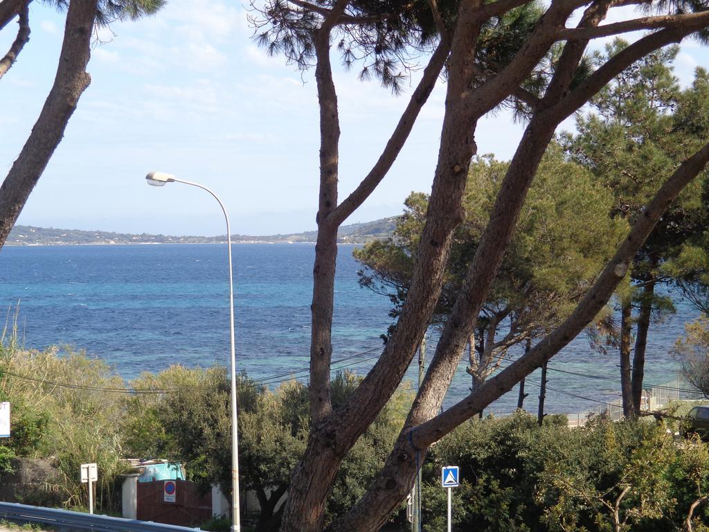 Appartement Villa Angelina Grimaud Exteriör bild
