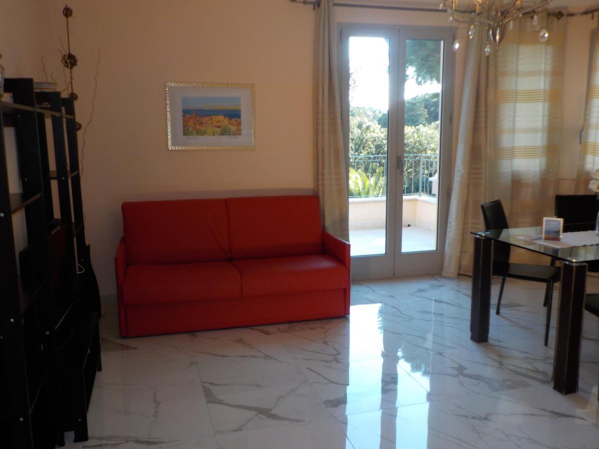 Appartement Villa Angelina Grimaud Exteriör bild
