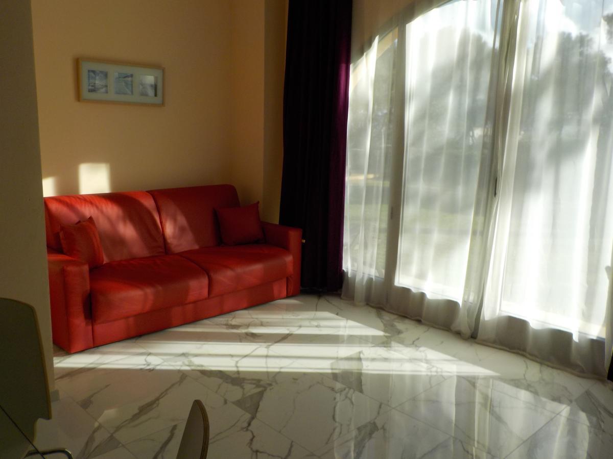 Appartement Villa Angelina Grimaud Exteriör bild