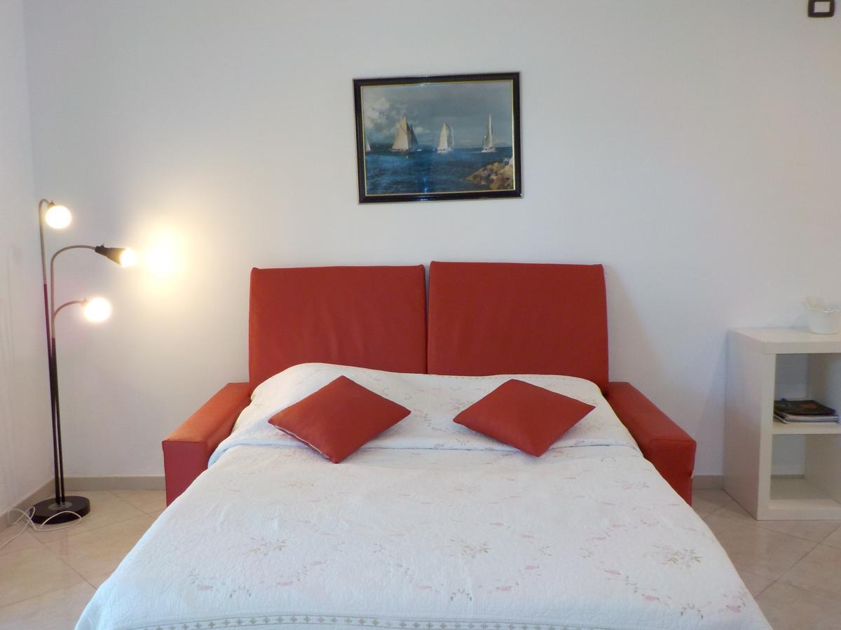 Appartement Villa Angelina Grimaud Exteriör bild